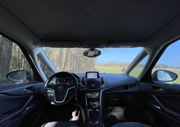 Opel Zafira cena 36000 przebieg: 157500, rok produkcji 2012 z Turek małe 781
